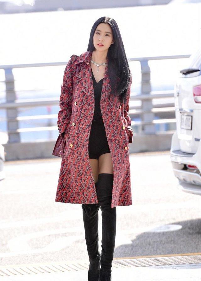 蛇蝎女郎